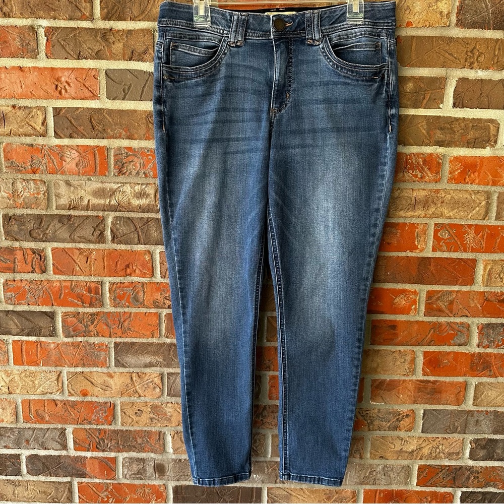 Democracy Ab Technology Mid Rise Stretch Slimming Ankle Jeans Med Wash Sz 12